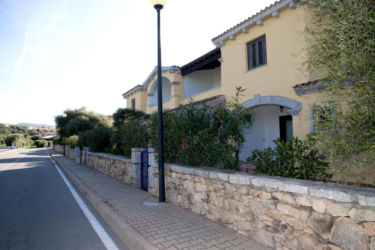 Residence Oasi E Oasi Blu San Teodoro  Kültér fotó