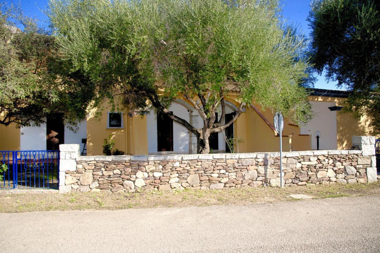 Residence Oasi E Oasi Blu San Teodoro  Kültér fotó
