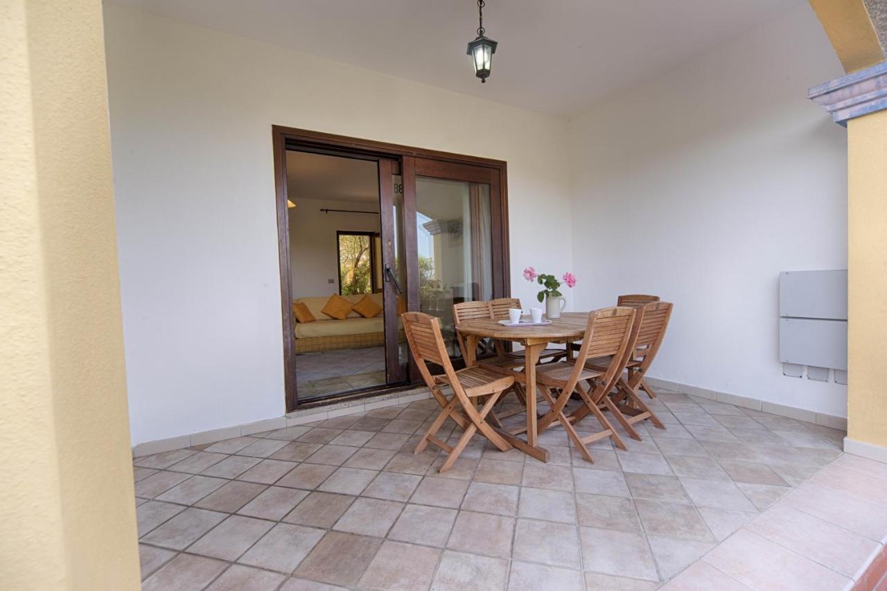 Residence Oasi E Oasi Blu San Teodoro  Kültér fotó