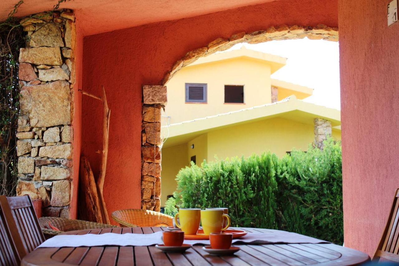 Residence Oasi E Oasi Blu San Teodoro  Kültér fotó