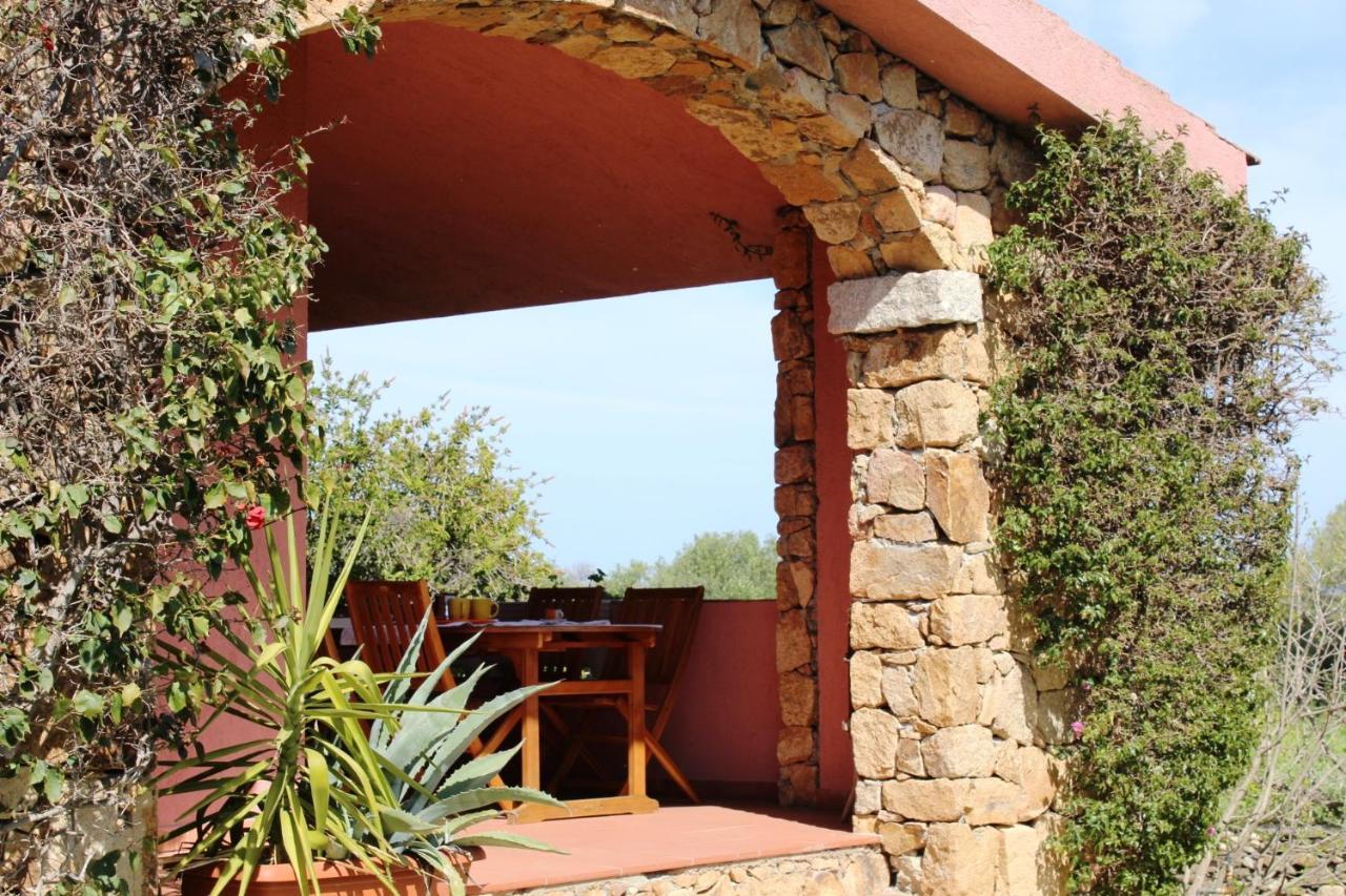 Residence Oasi E Oasi Blu San Teodoro  Kültér fotó