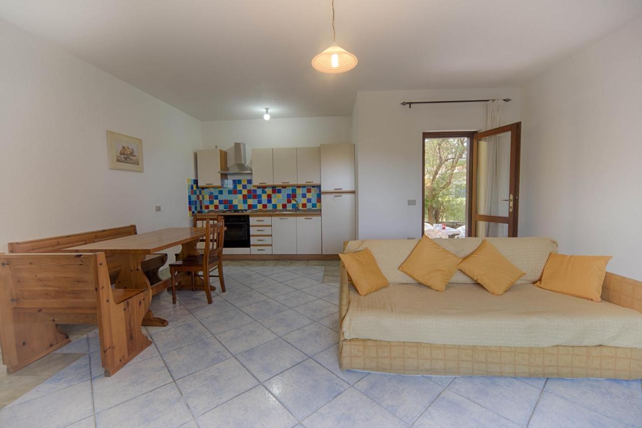 Residence Oasi E Oasi Blu San Teodoro  Kültér fotó