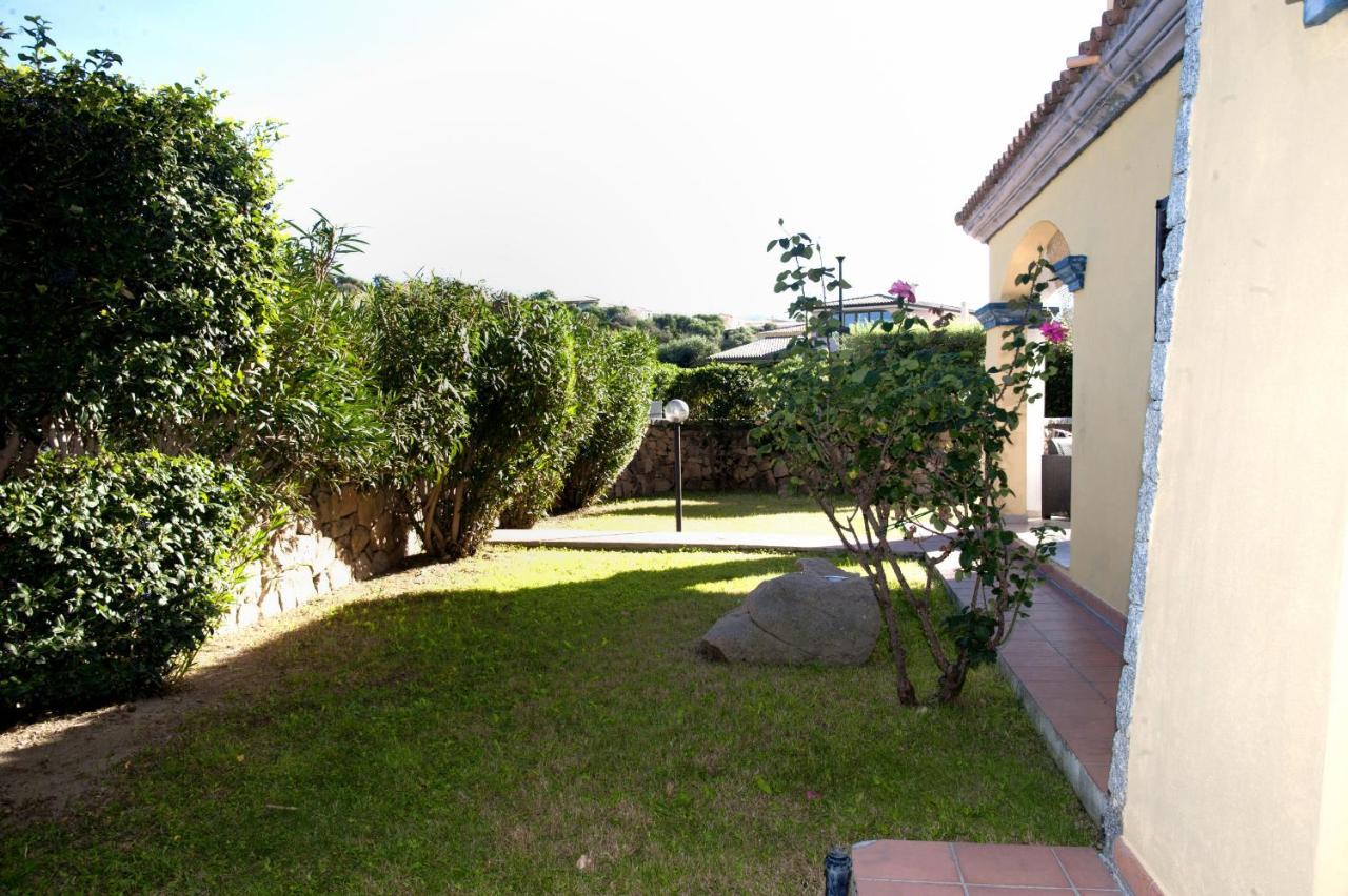 Residence Oasi E Oasi Blu San Teodoro  Kültér fotó