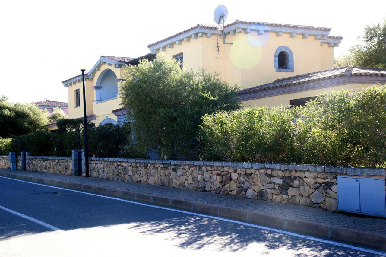 Residence Oasi E Oasi Blu San Teodoro  Kültér fotó